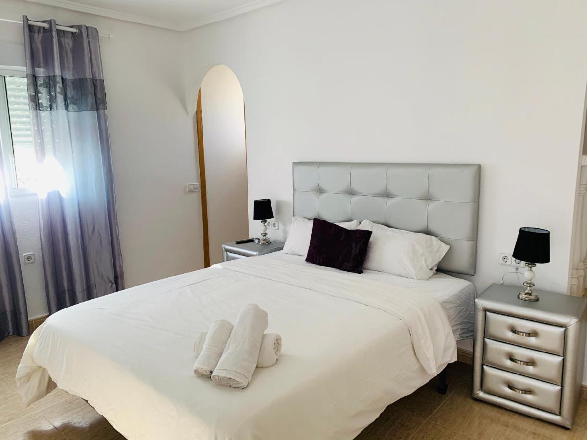 Puerto Marino Villas Yanina Luxe Gran Alacant מראה חיצוני תמונה
