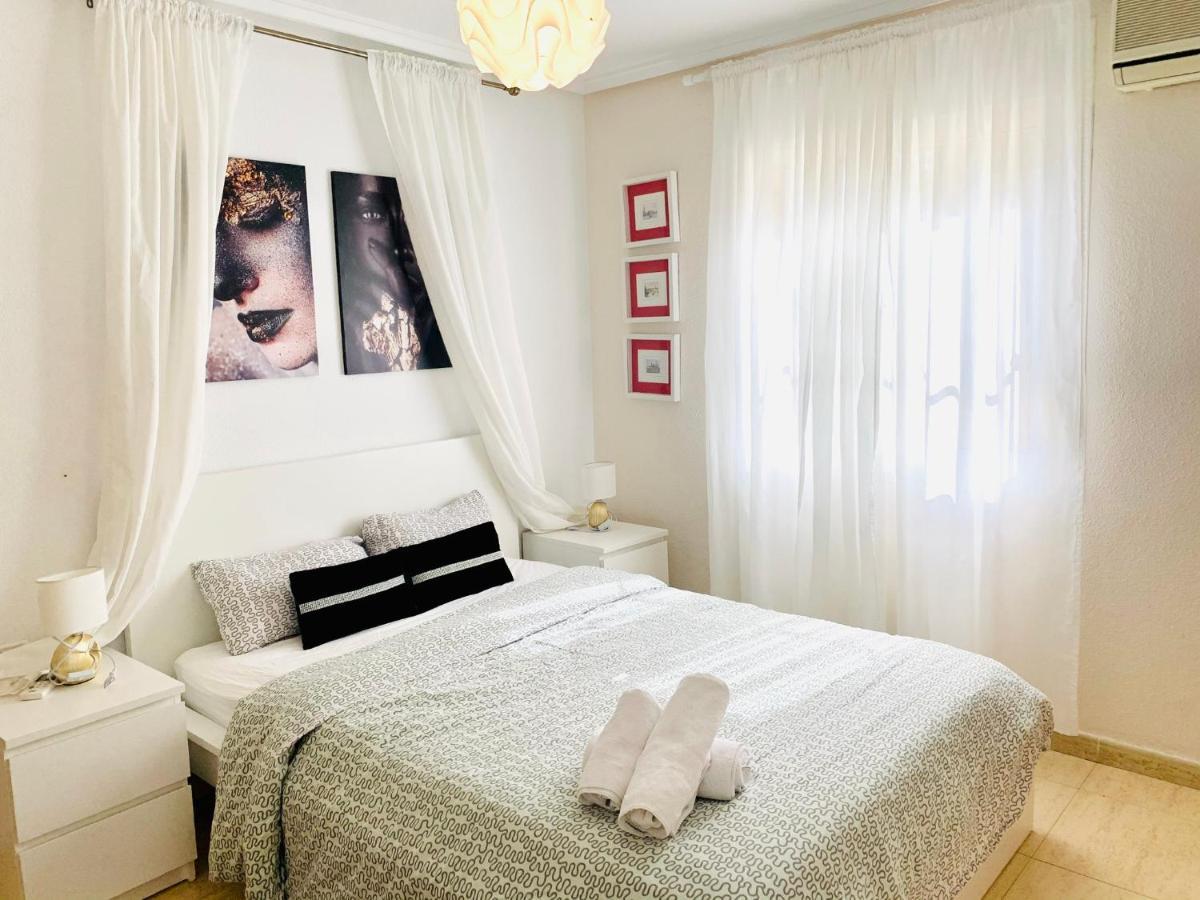 Puerto Marino Villas Yanina Luxe Gran Alacant מראה חיצוני תמונה